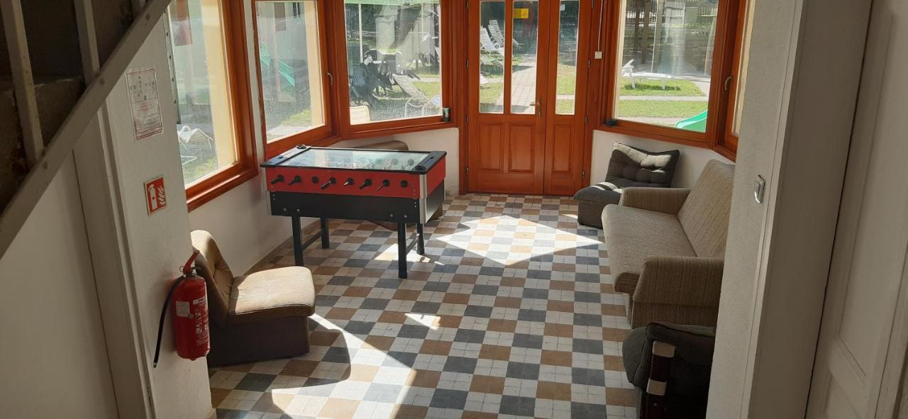 Aqua Hostel Шиофок Экстерьер фото